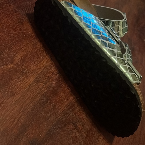 NWT Birkenstock Mineral Gator Green Suede sandal - Picture 2 of 5